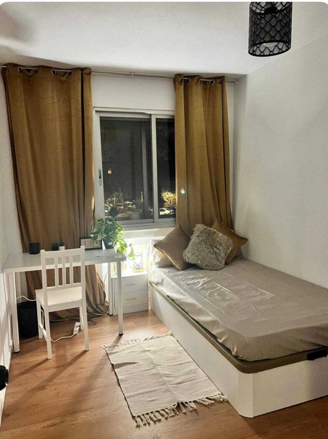 Habitacion En מדריד מראה חיצוני תמונה